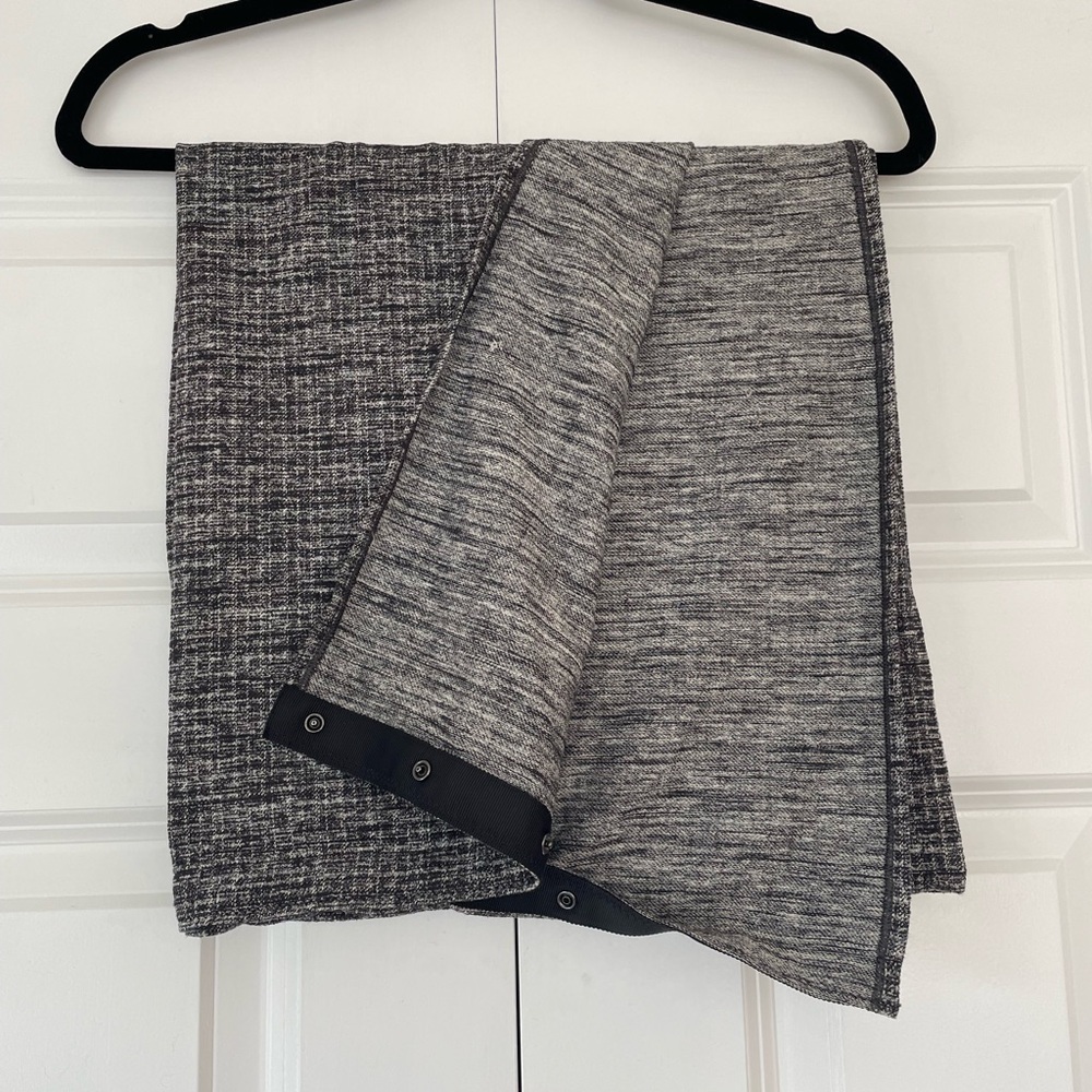 Lululemon Vinyasa Scarf